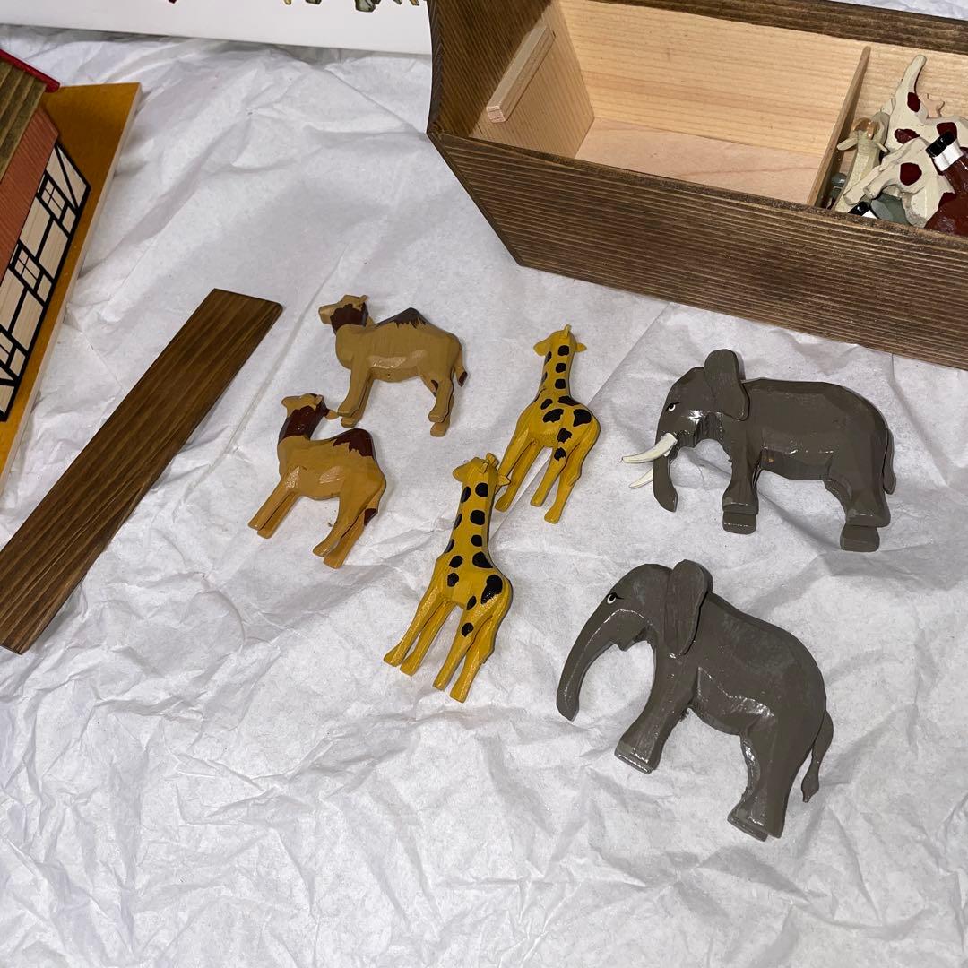 クリスチアン・ヴェルナー　ノアの方舟 木製 置物 ドイツ製