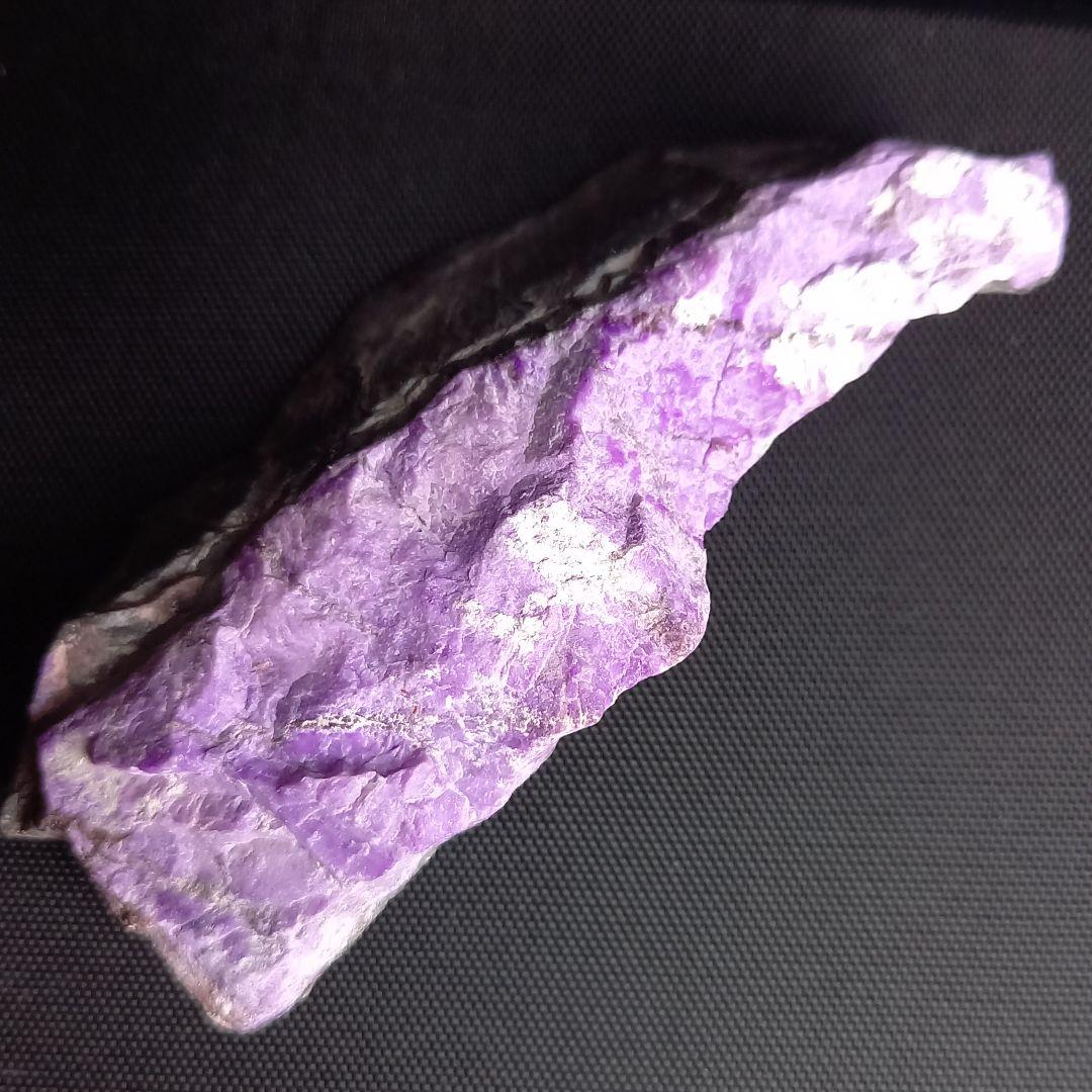 天然石☆スギライト原石105g★南アフリカ産☆鉱物☆パワーストーン 2