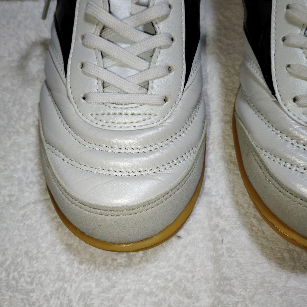 ミズノ　フットサルシューズ 　モレリア 　インドア　サイズ24.5