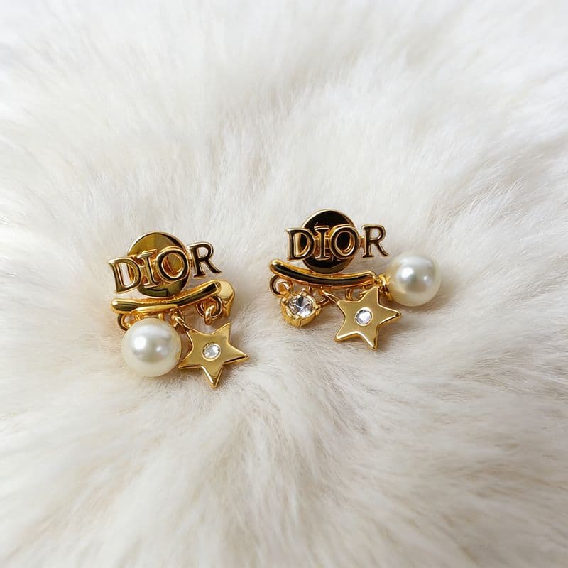 ✨美品✨ Dior パール チャーム ピアス