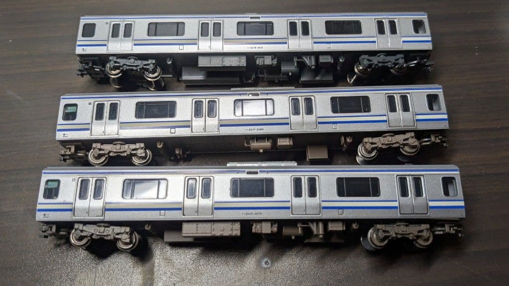 KATO　217系11両とコキ200、106