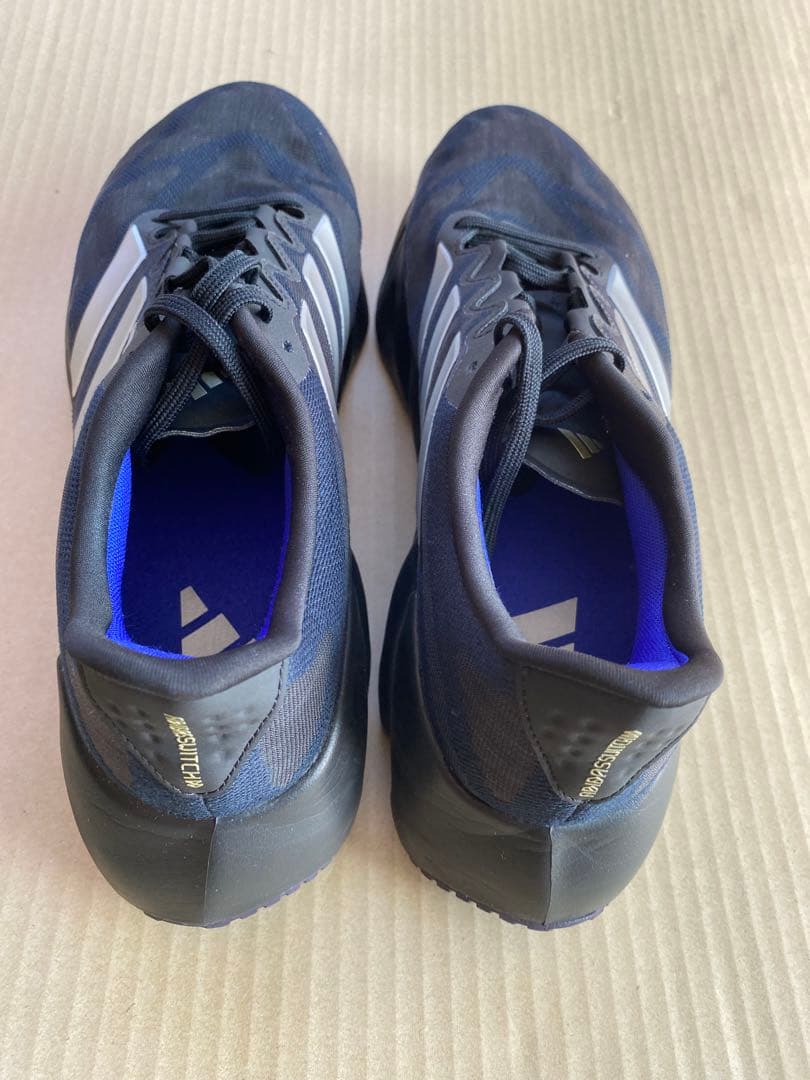 adidas SWITCH FWD ランニングシューズ ブラック/シルバー