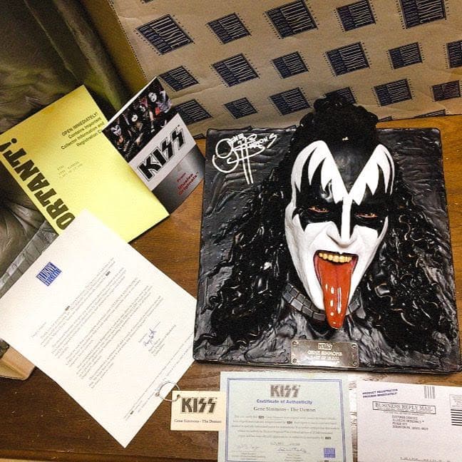 激レア　美品　ジーン シモンズ　KISS