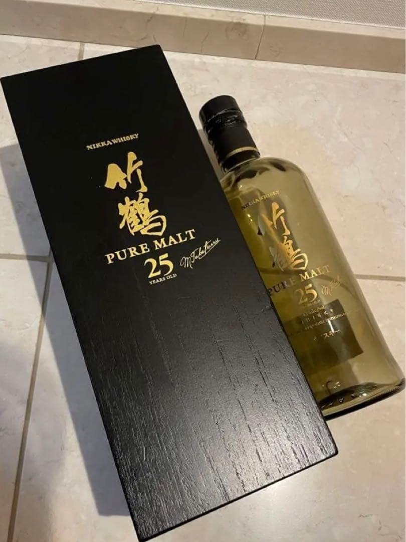 モ*リ様 竹鶴25年　空瓶　空箱　冊子