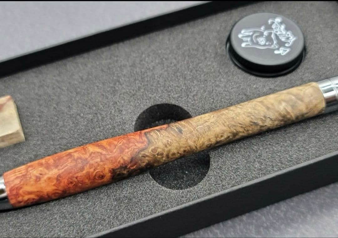 い*き様 こぶた工房　極上花梨瘤青赤　シャープペンシル0.5