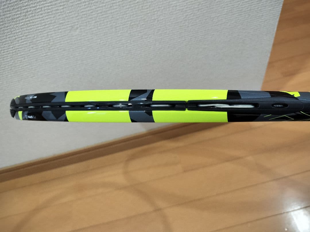 Babolat Pure Aero　ピュアアエロ　テニスラケット