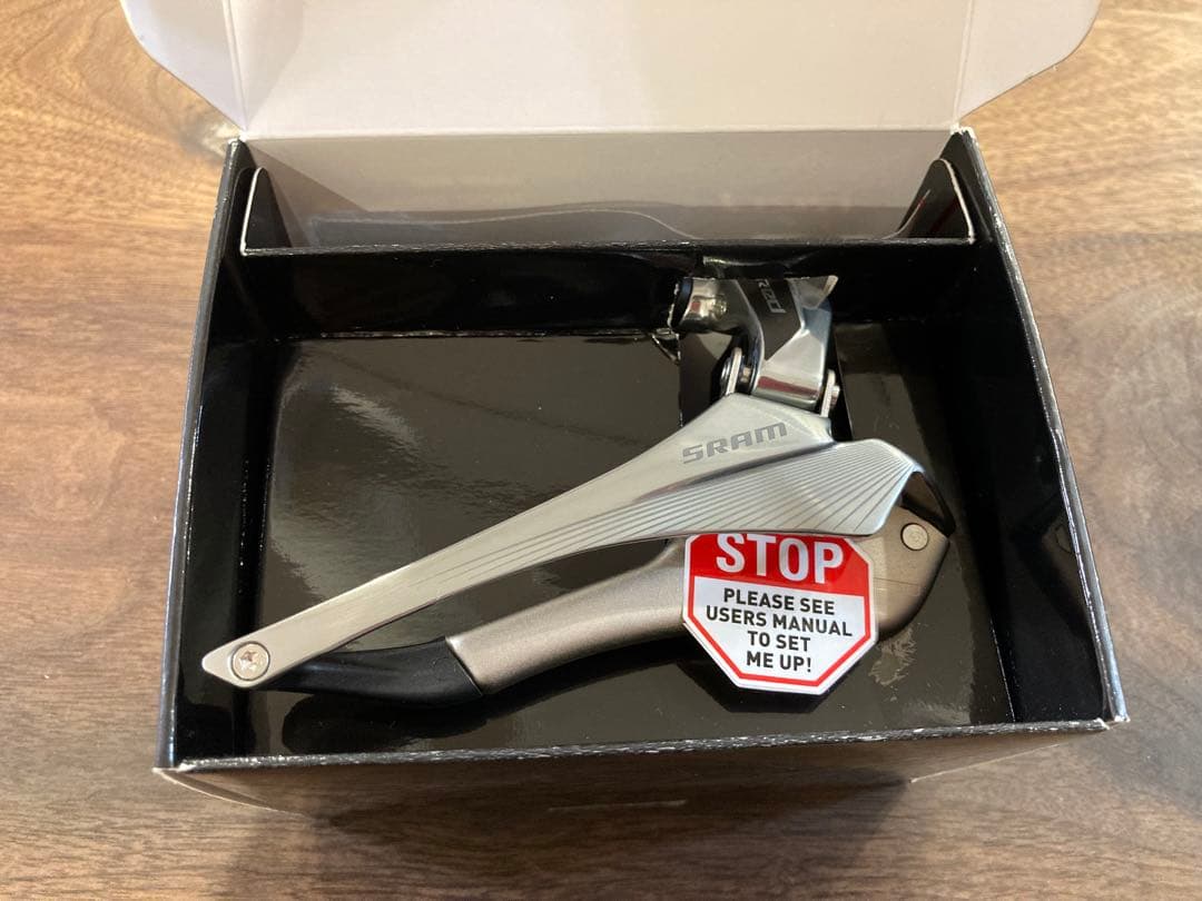 SRAM RED 22フロントディレイラー