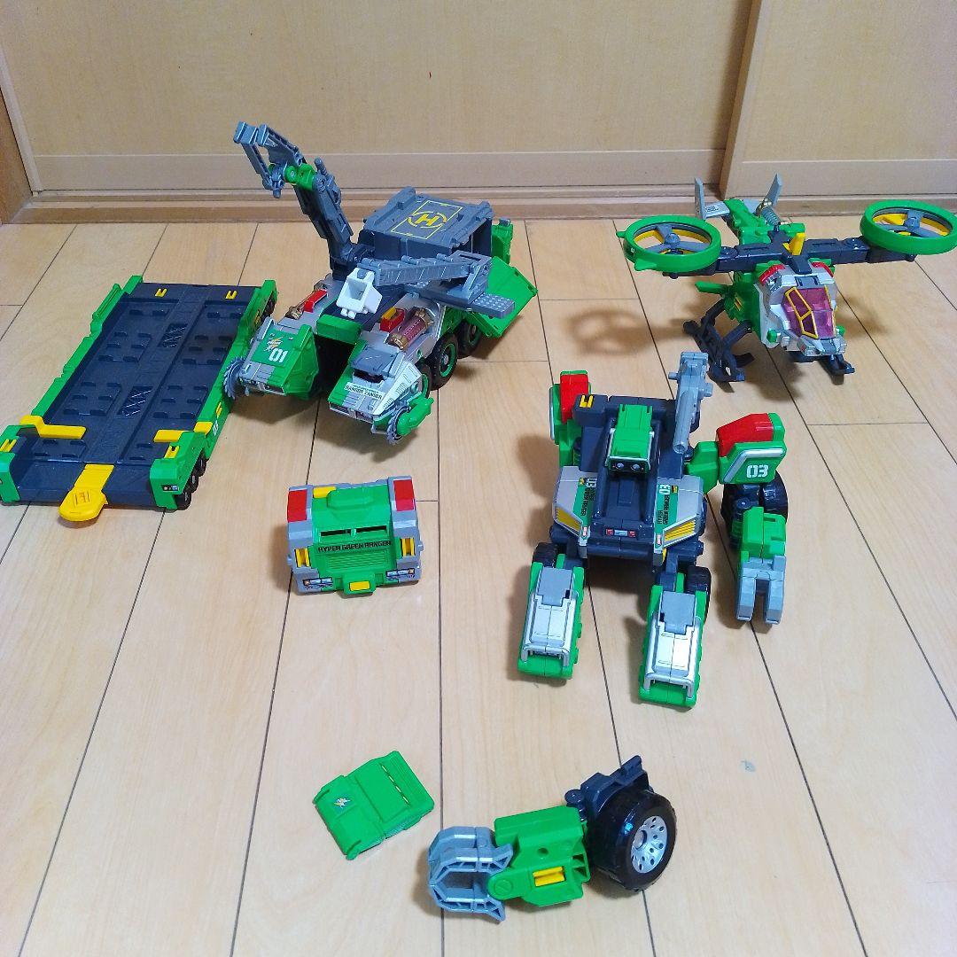 トミカ　 ハイパーグリーンレンジャー3号 レンジャートレーラー ハイパーシリーズ