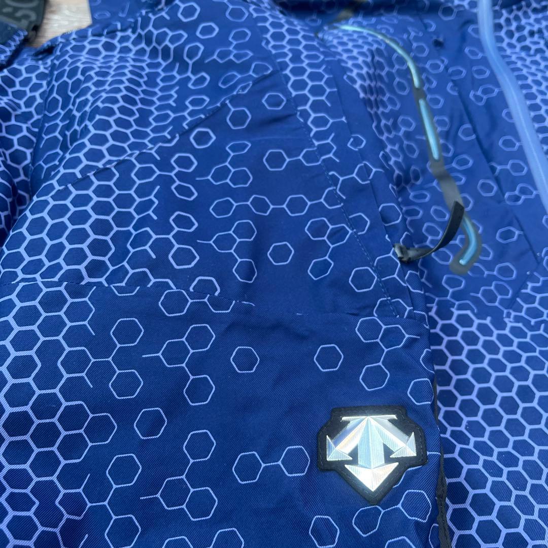 フードあり　デサント セットアップ　上下　メンズ　男性　ウェア　M