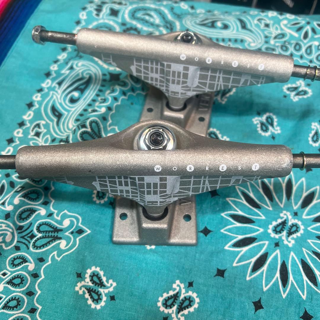 ベンチャー　スケートボード トラック シルバー5.6