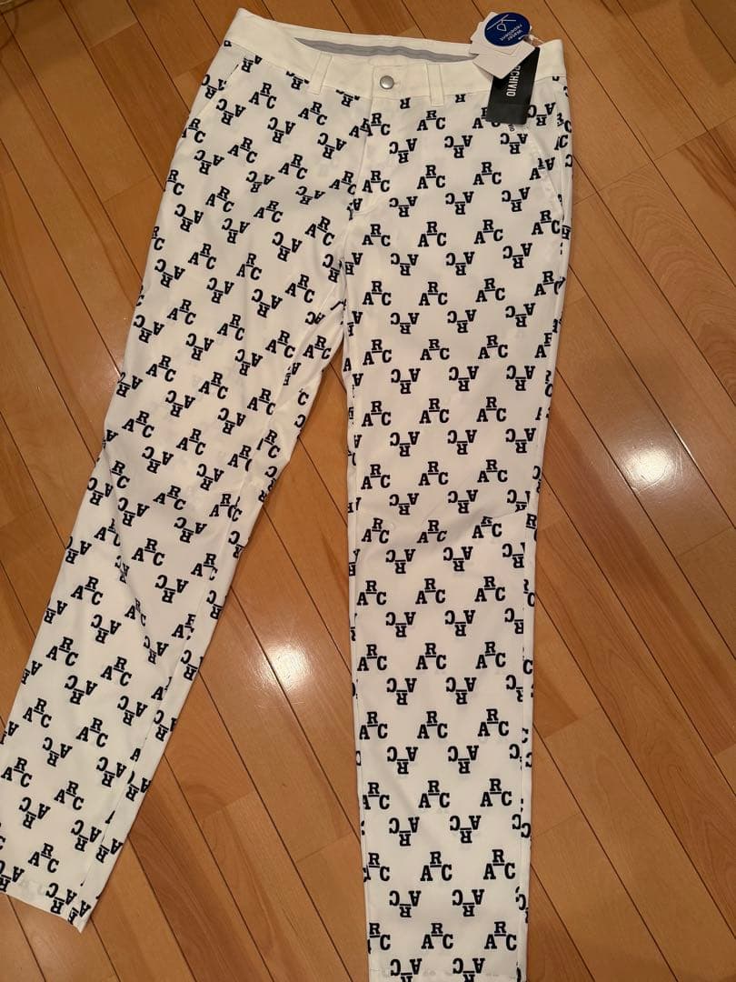 新品未使用　アルチビオ　ホワイト ロゴプリント スリムフィットパンツ