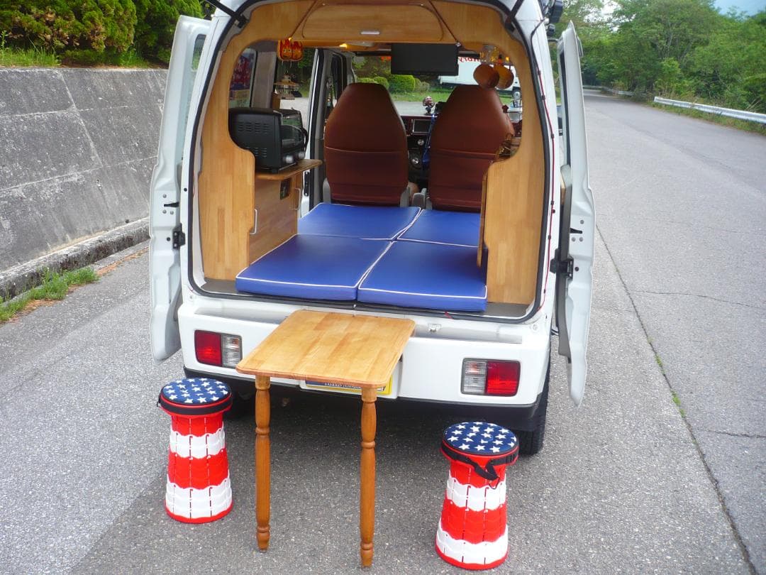 車中泊仕様～本格キャンピングカーまで製作しますっ！