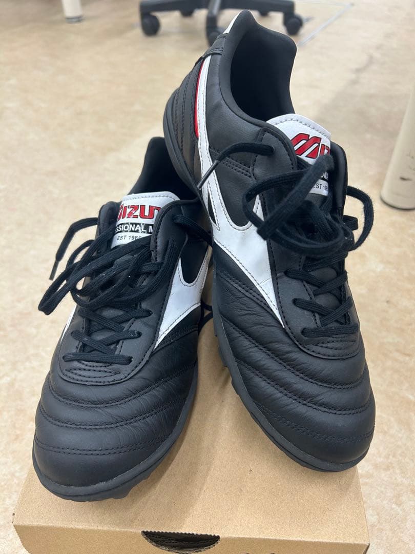 Mizuno Morelia トレーニングシューズ　ブラック 25.5cm