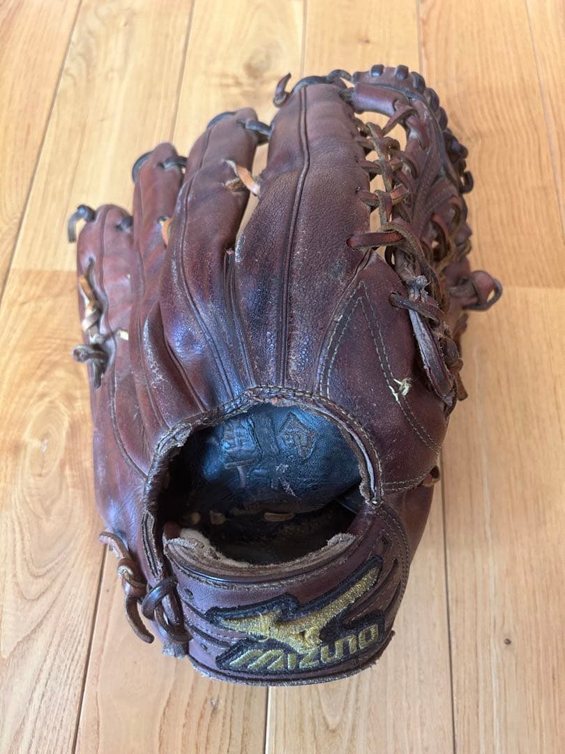 ミズノプロ 外野手用 硬式用グローブ（右投げ用）