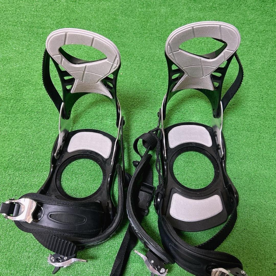 ビンディング two b one ネジ1本欠品