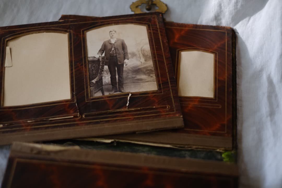 アメリカアンティーク｜ヴィクトリアンのフォトアルバム