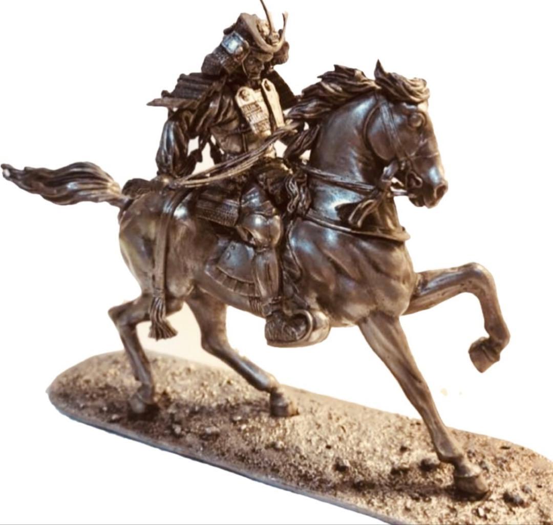 騎馬武者 楠木正成　皇居　フィギュア 金属製 約15cm