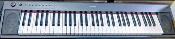 YAMAHA NP-11 デジタルピアノ 88鍵＋折りたたみ台＋オリジナル箱付き