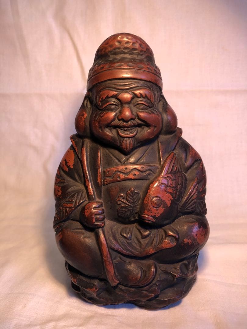 備前焼の恵比寿像　高さ18.3cm