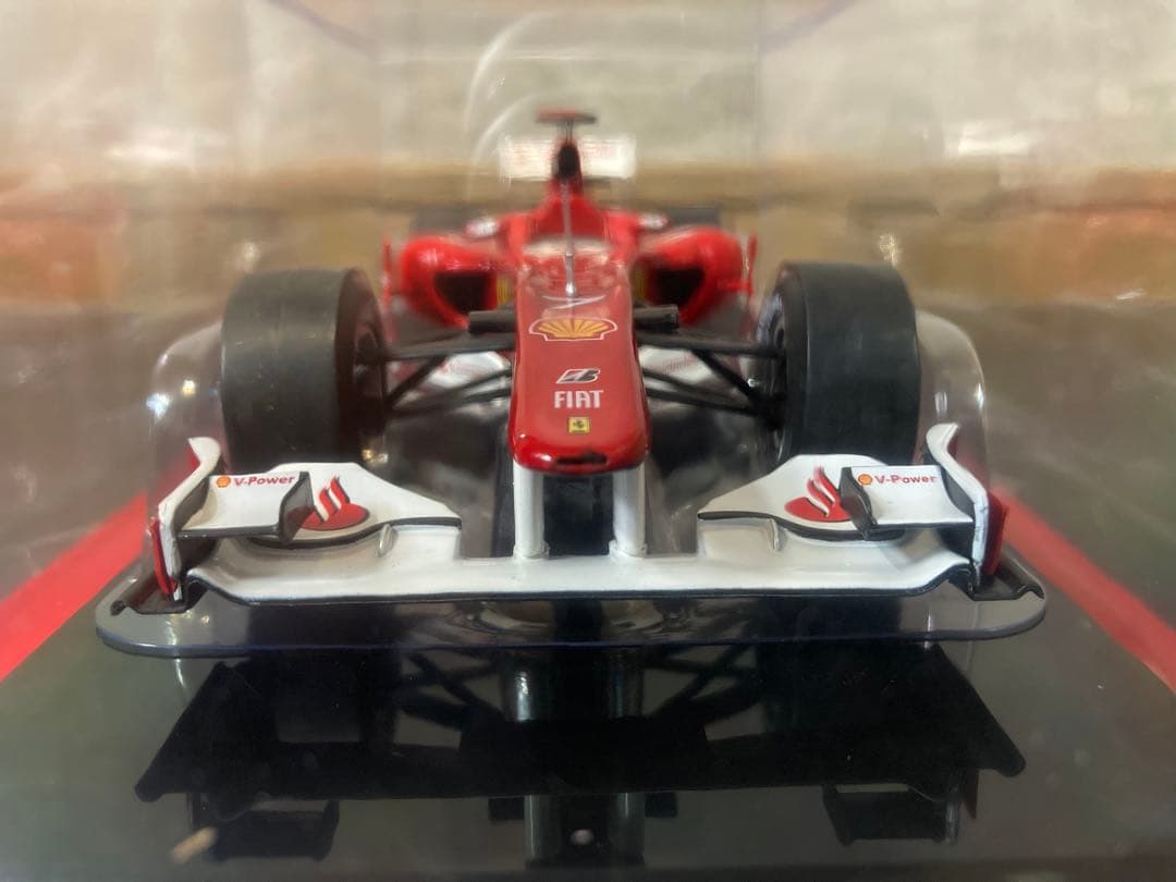 ラス1 日本未発売　フェラーリF1 ビッグスケールコレクション F10 マッサ
