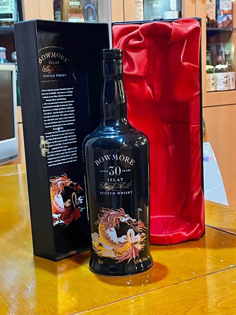BOWMORE 30年 ISLAY スコッチウイスキー空瓶箱付き
