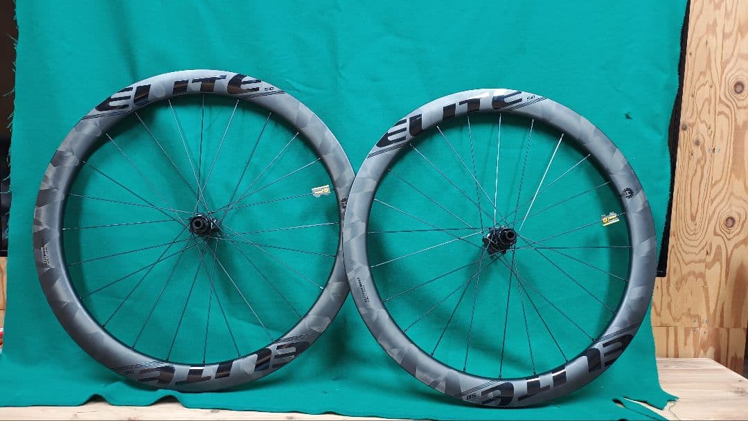 ELITEWHEELS ENT X WEAVE カーボンホイール