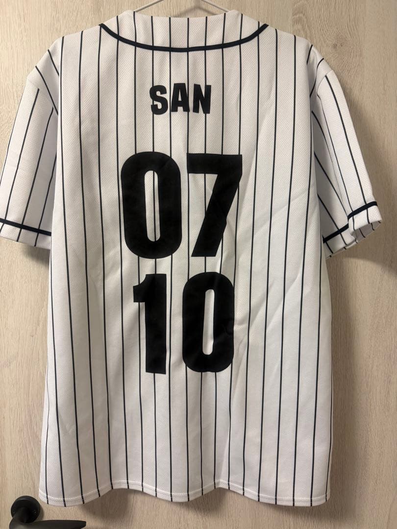 ATEEZ サン ユニフォーム　 アメリカ