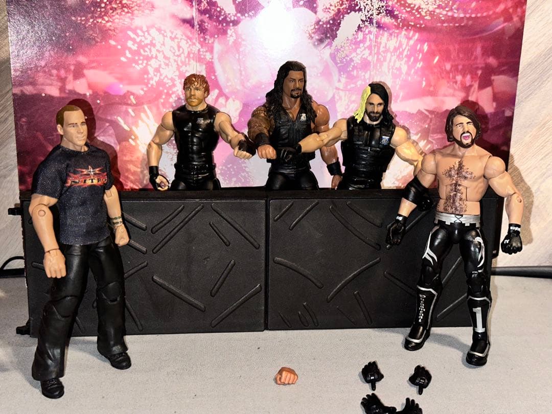 ザ・シールド　HBK AJスタイルズ wwe フィギュア バリケードセット