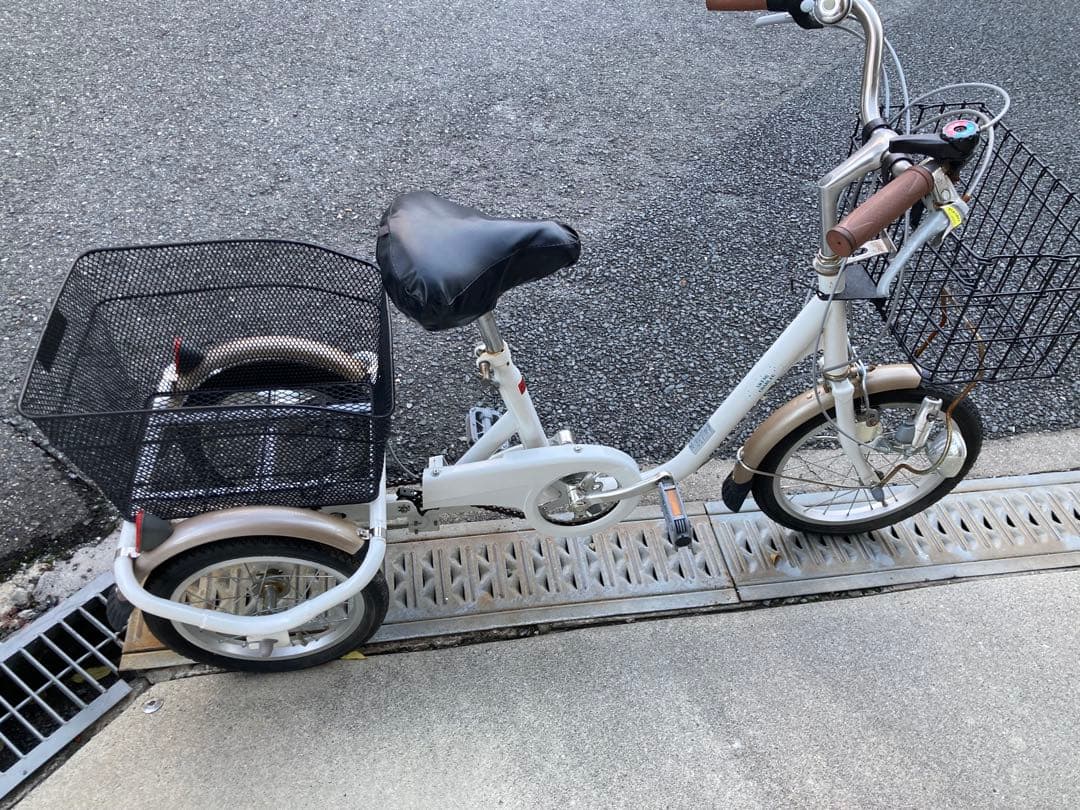 高齢者　大人用　三輪自転車　used 引き取り希望　大阪発