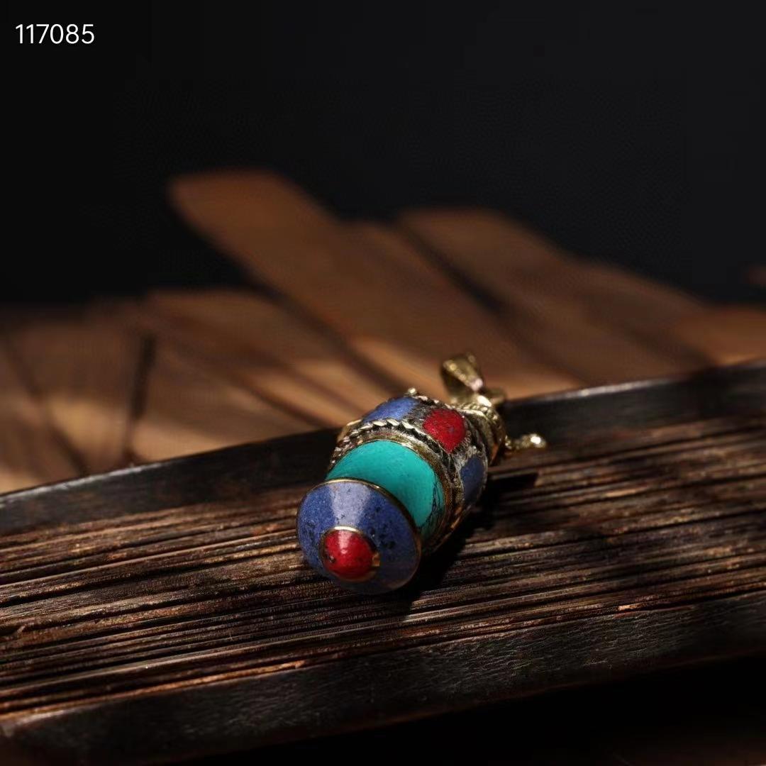 中国古美術・西蔵工芸・純銅製緑度母・宝石入りペンダント・根付・飾物・西蔵手工芸