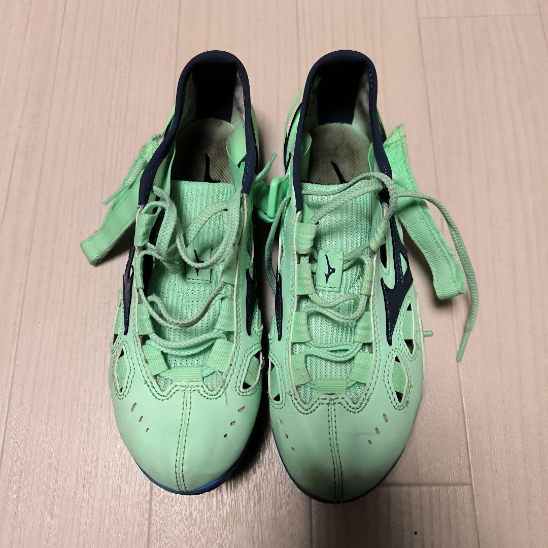 Mizuno クロノインクス　ネオ　エメラルドグリーン　24.5cm