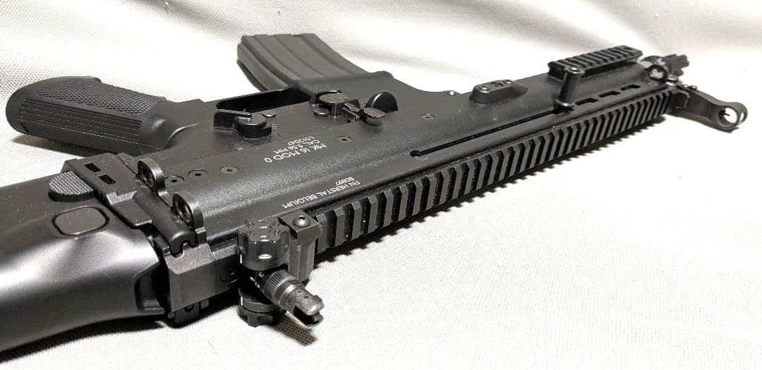 東京マルイ　次世代電動ガン　SCAR-L CQC　ブラック