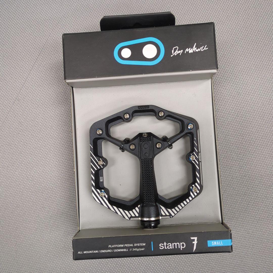 Crankbrothers Stamp 7 フラットペダル 小サイズ
