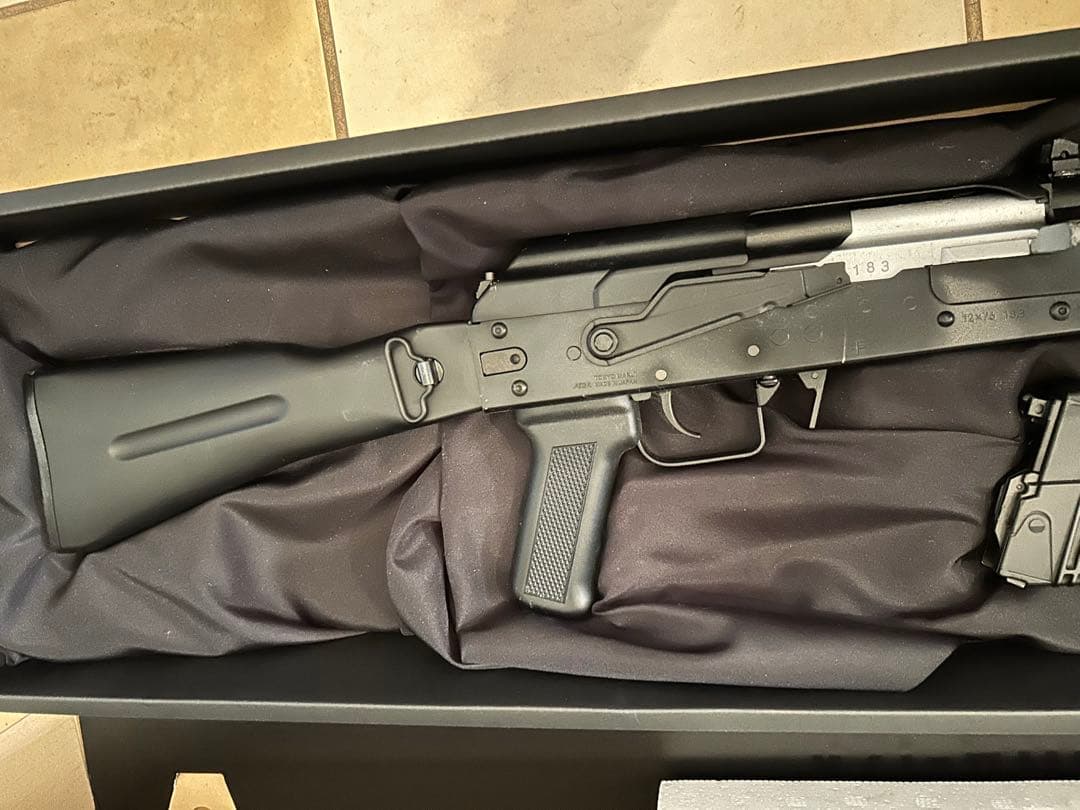 SAIGA-12K ガスブローバックエアガン