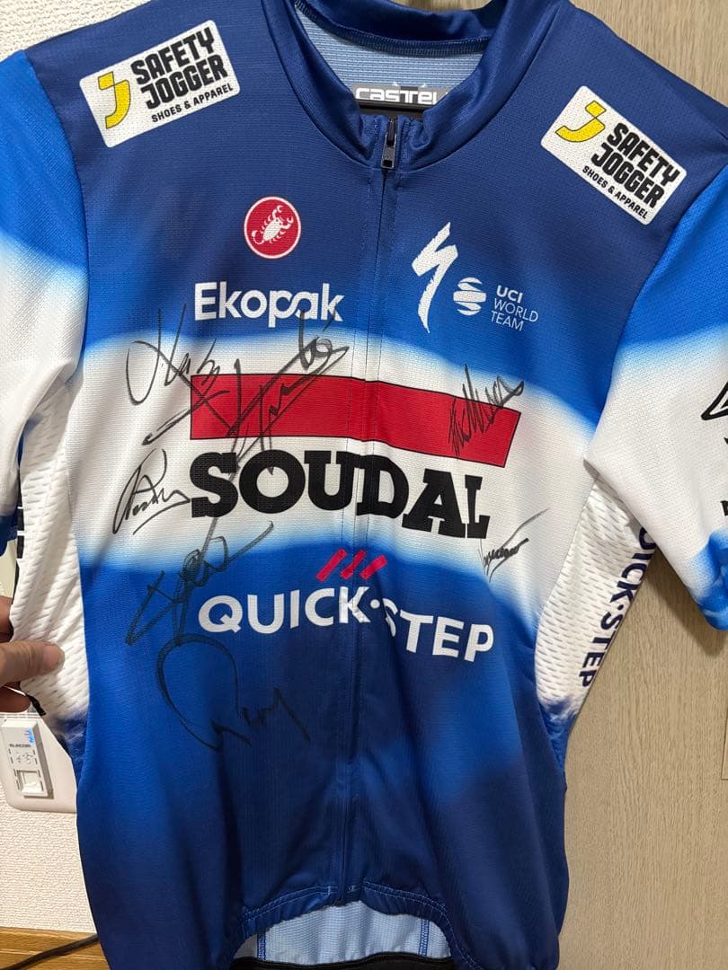 サイン入り Soudal Quick-Step サイクルジャージ
