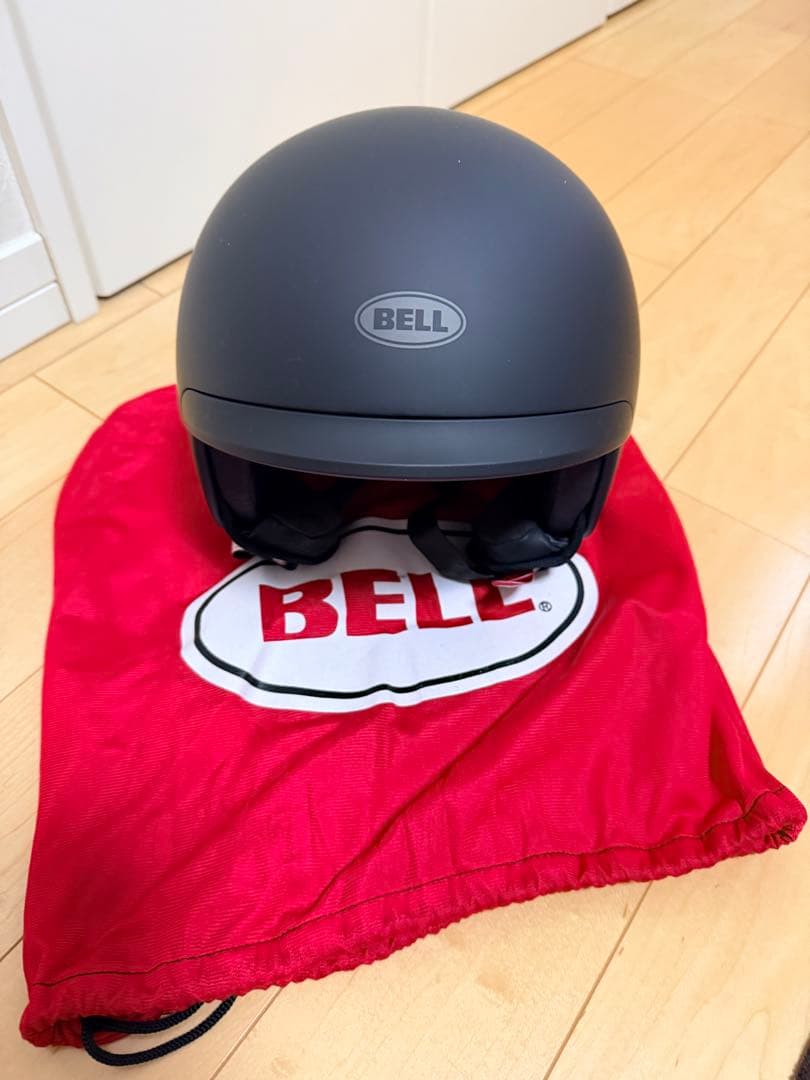 未使用　DOT規格　BELL スポーツ用ヘルメット　Lサイズ
