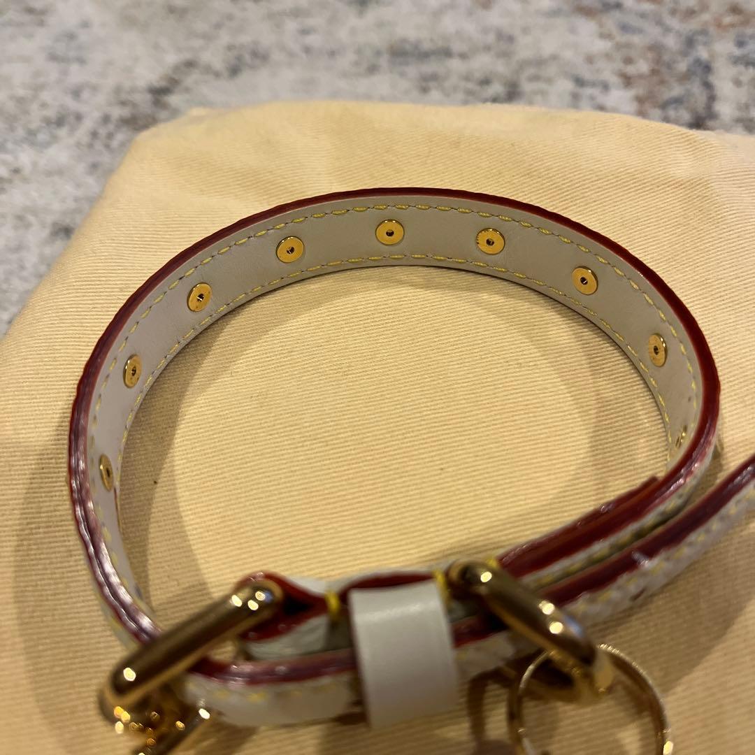 ルイヴィトン スハリ ペット 首輪 スタッズ ホワイト　ゴールド　約33cm