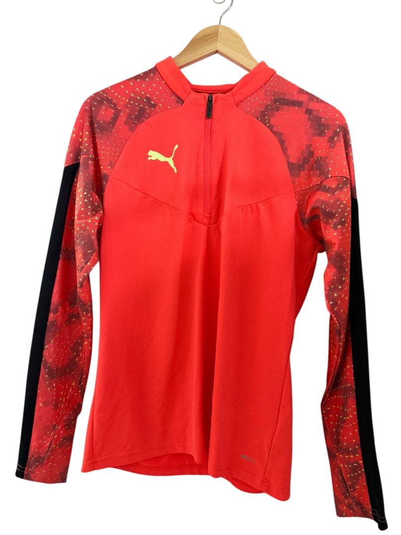 Puma レッド長袖シャツとパンツセット