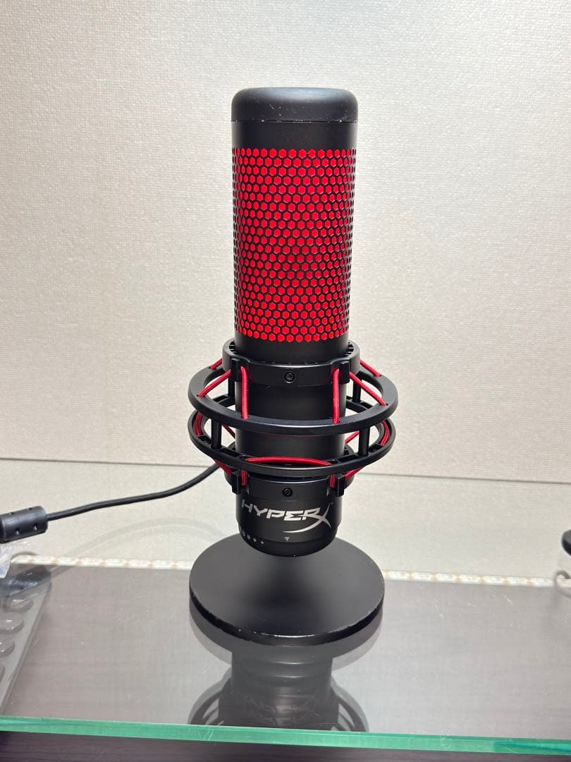 HYPERX QUADCAST コンデンサーマイク 赤黒USB接続　ゲーミング