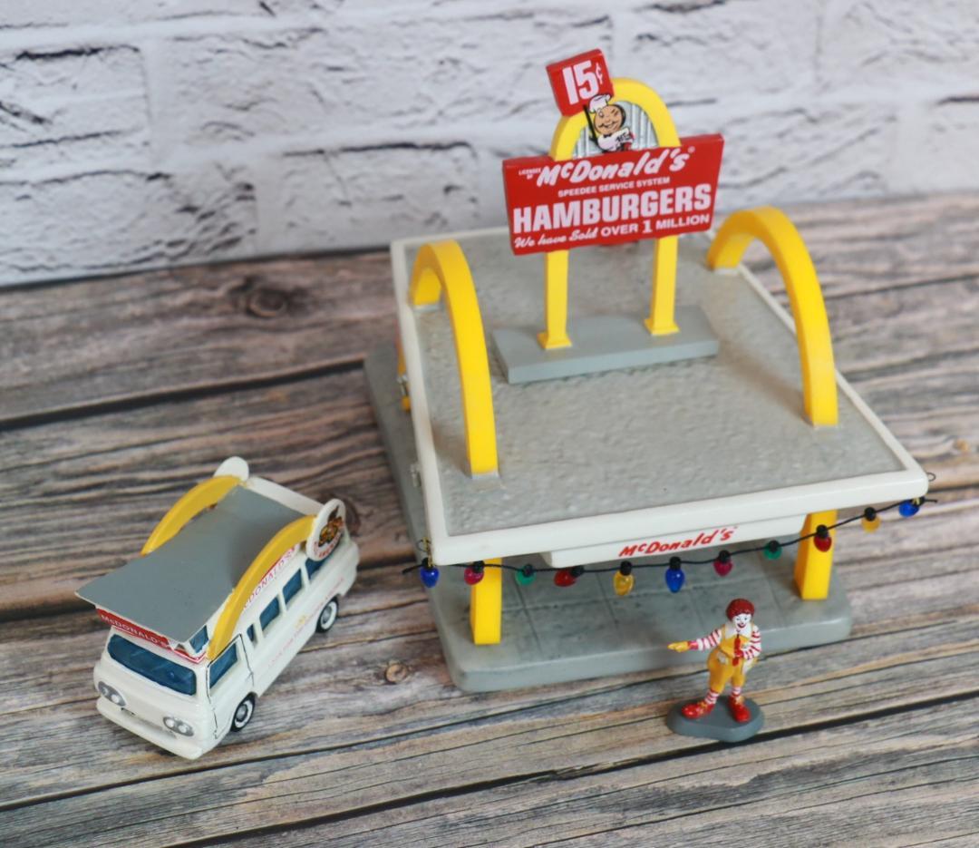 【マクドナルド】　ライト付きセラミックレストランとロナルドとマクドナルドのバン