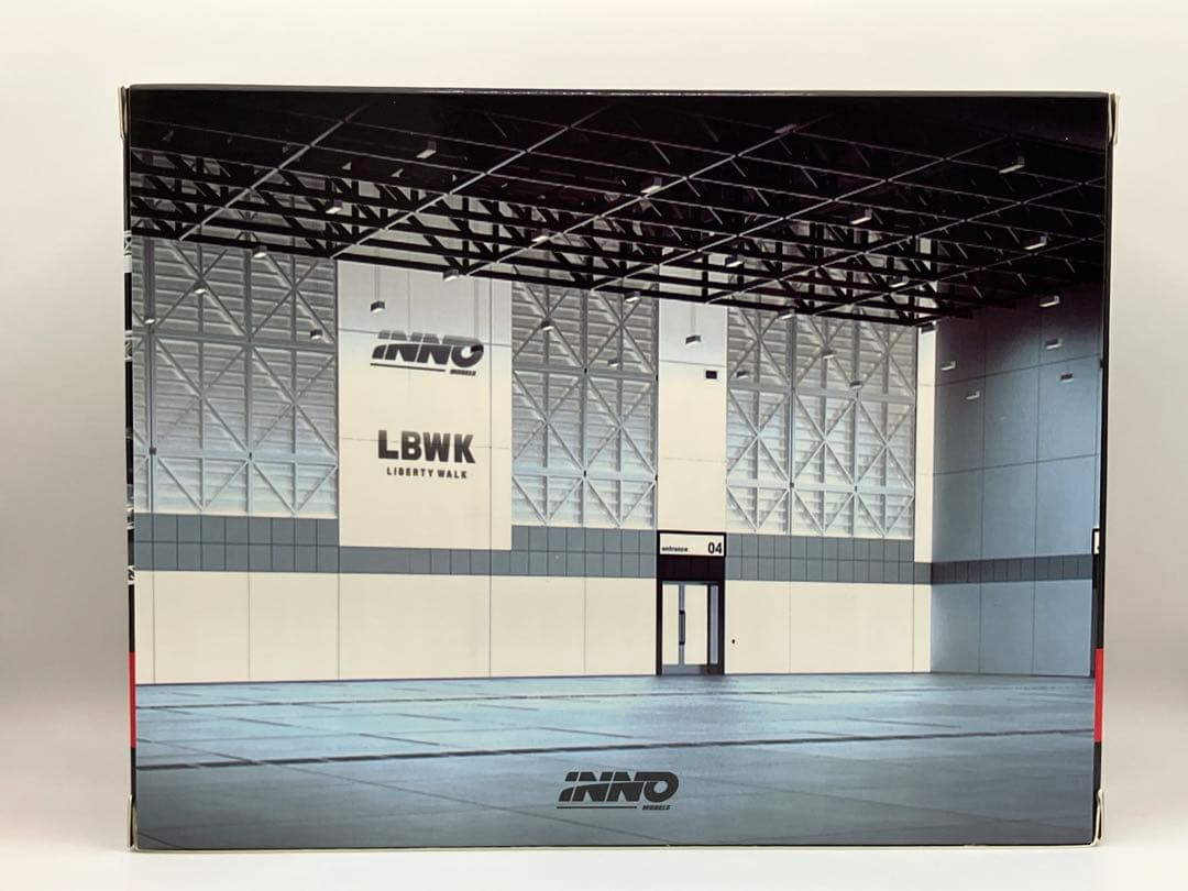 INNO64 1/64 LBWK オートサロン ジオラマ