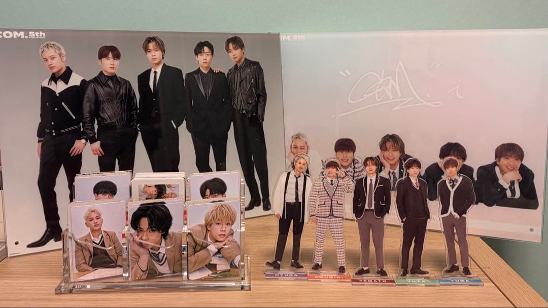 コムドット グッズ一式