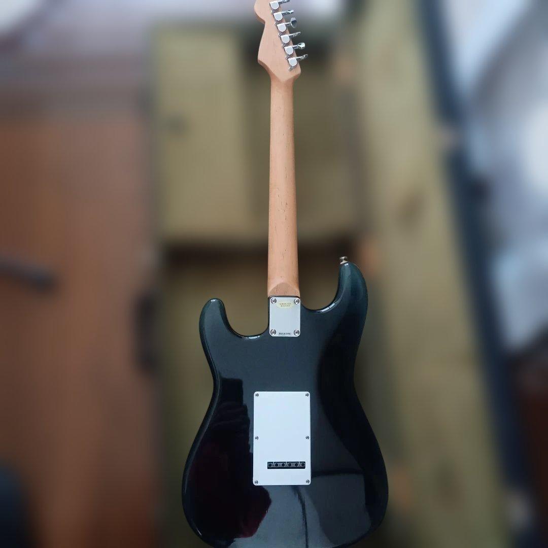 BUSKER'S エレキギター ストラトタイプ