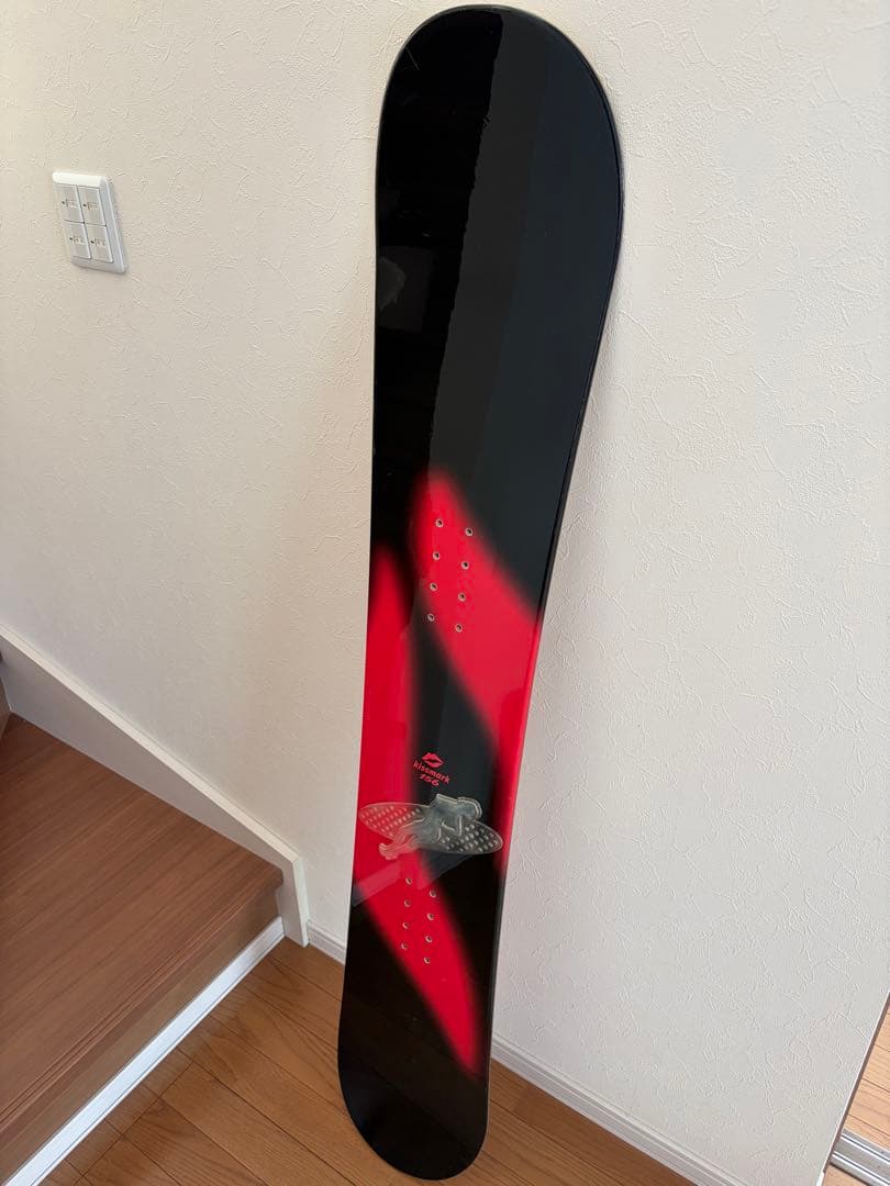 スノーボード　kissmark Black×RED×156