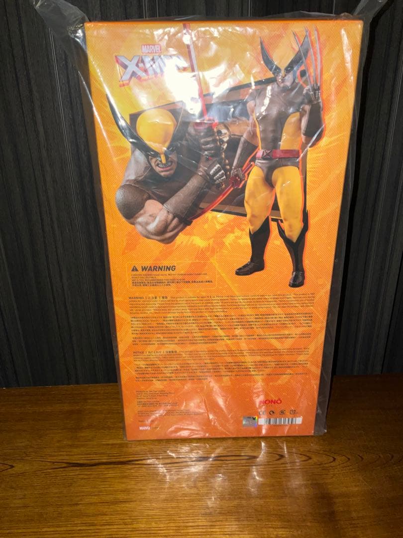 新品 炎スタジオ ウルヴァリン ブラウンスーツ マーベル・コミック ホットトイズ