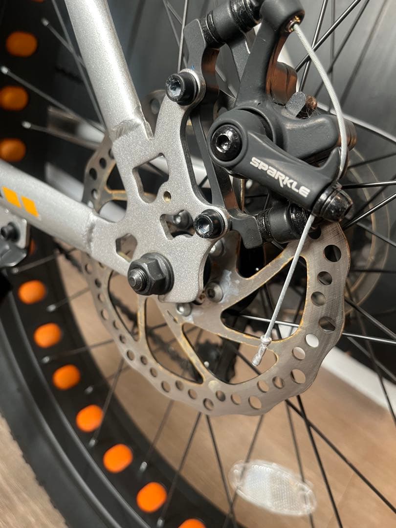 ファットバイク 26インチ 自転車　4.00/26 　ロードバイク　bmx