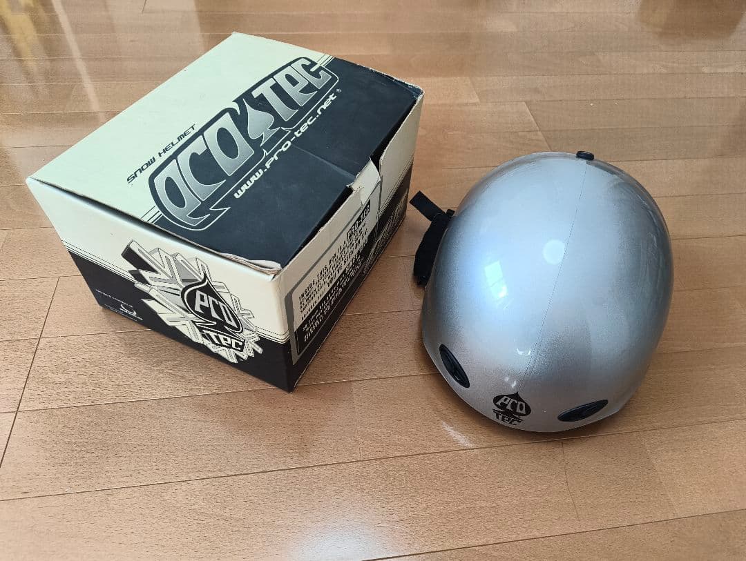 PRO TEC シルバー ヘルメット 箱付き