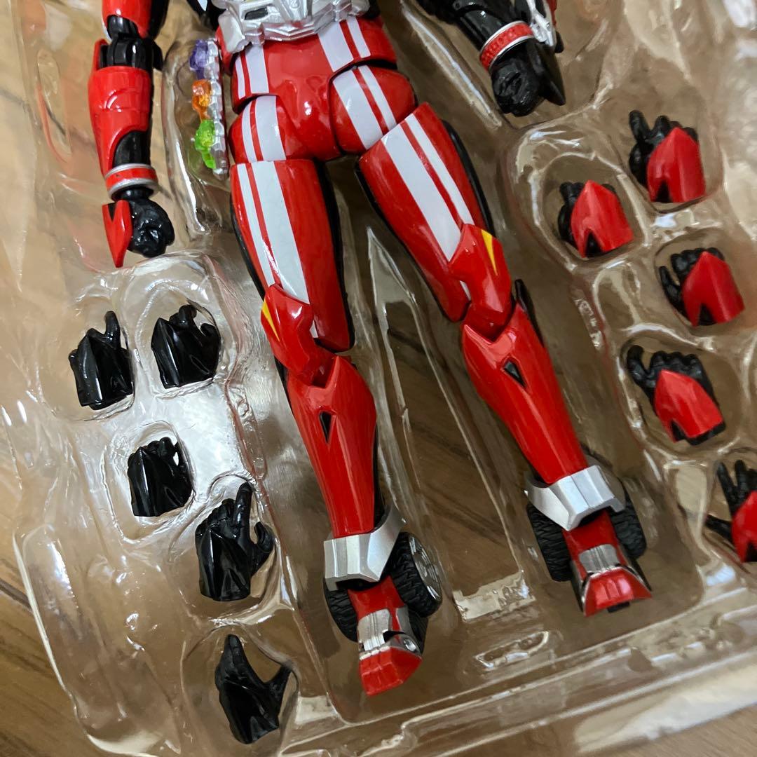 フィギュアーツ　仮面ライダー　ドライブ　タイプトライドロン　ガヴ　トライドロン