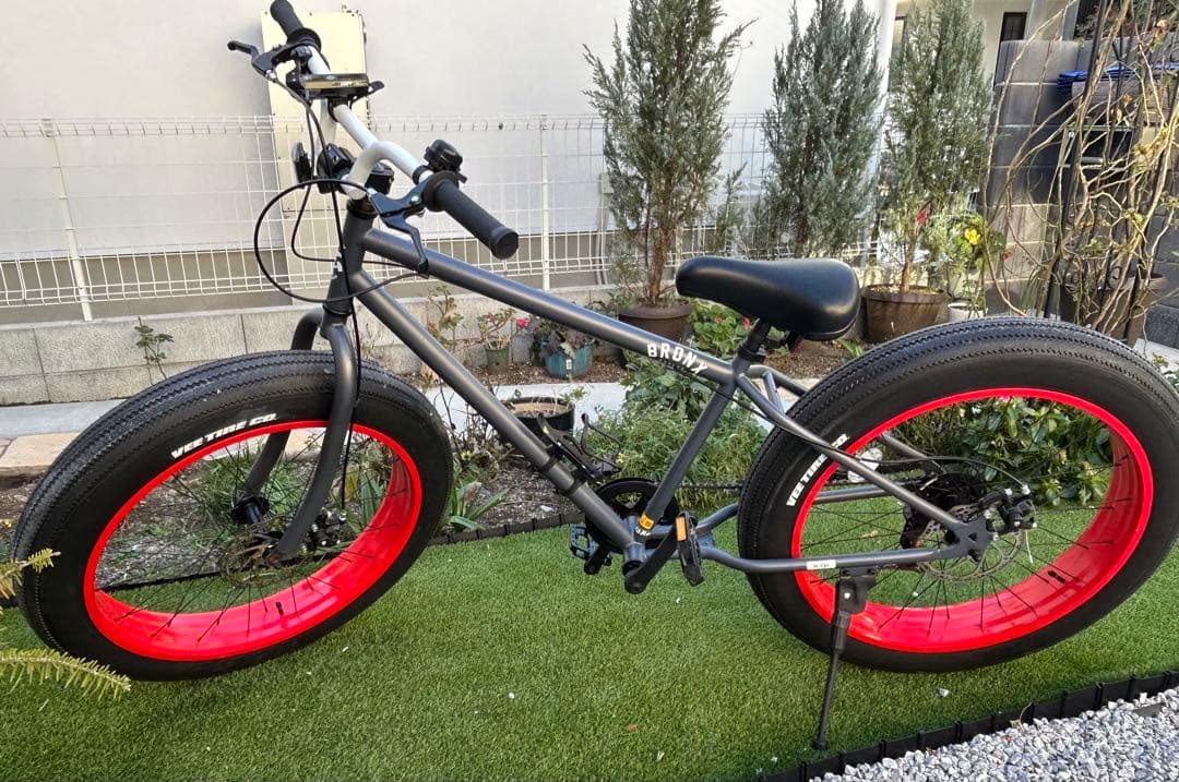 BRONX26インチ　ファットバイク（ドリンクホルダー・ライト・ロックセット）