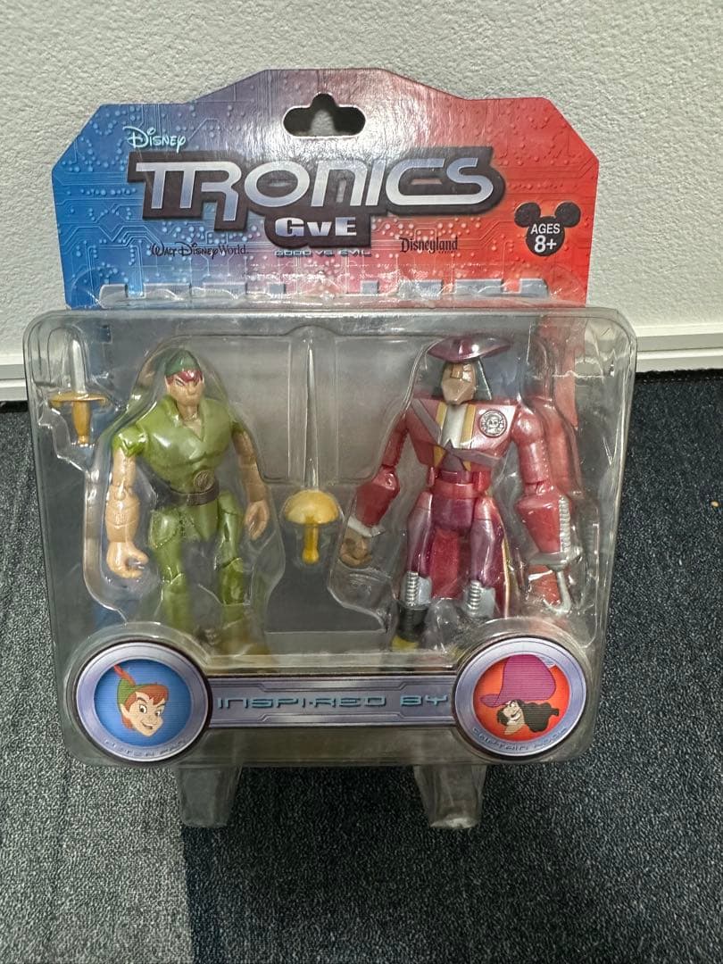 激レア！値下げ！Disney ピーターパン　フック船長　フィギュア